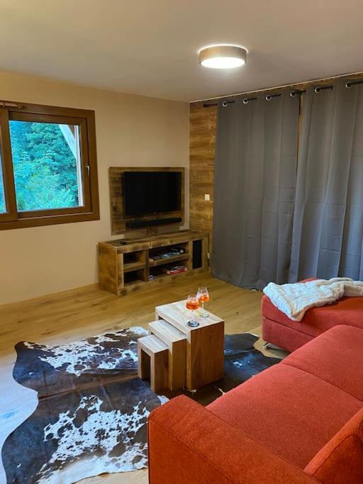 Gorgeous 2 Bedroom, 2 Full Bath, Ski In Apartment! Winner Of 2025 And 2024 Traveller Award! Morzine Exterior foto