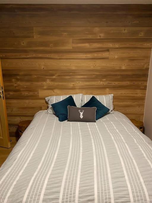 Gorgeous 2 Bedroom, 2 Full Bath, Ski In Apartment! Winner Of 2025 And 2024 Traveller Award! Morzine Exterior foto